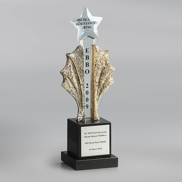 Kristal Plaket – MÜSİAD Ödülleri